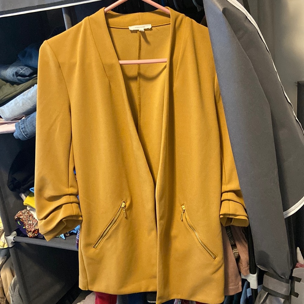Maurice’s 3/4 sleeve blazer